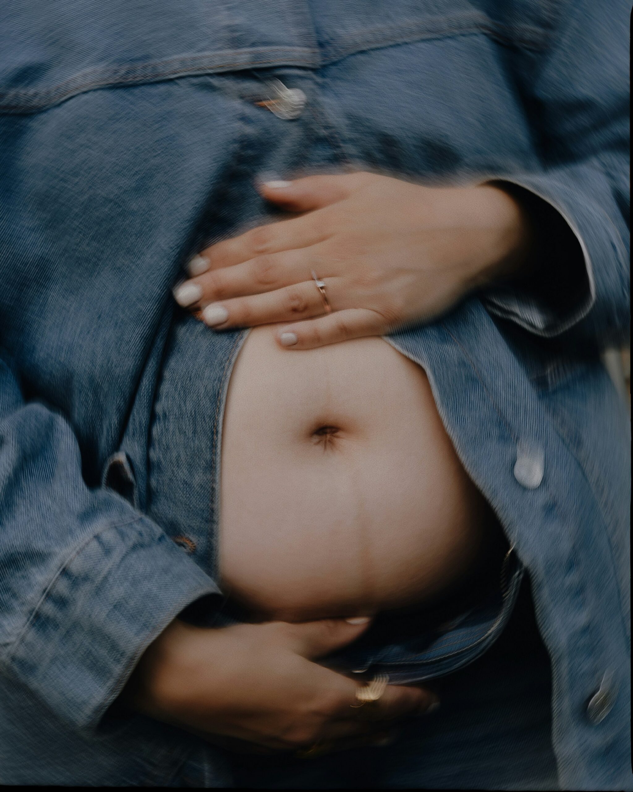 Женщины с небольшим животиком живут дольше худых