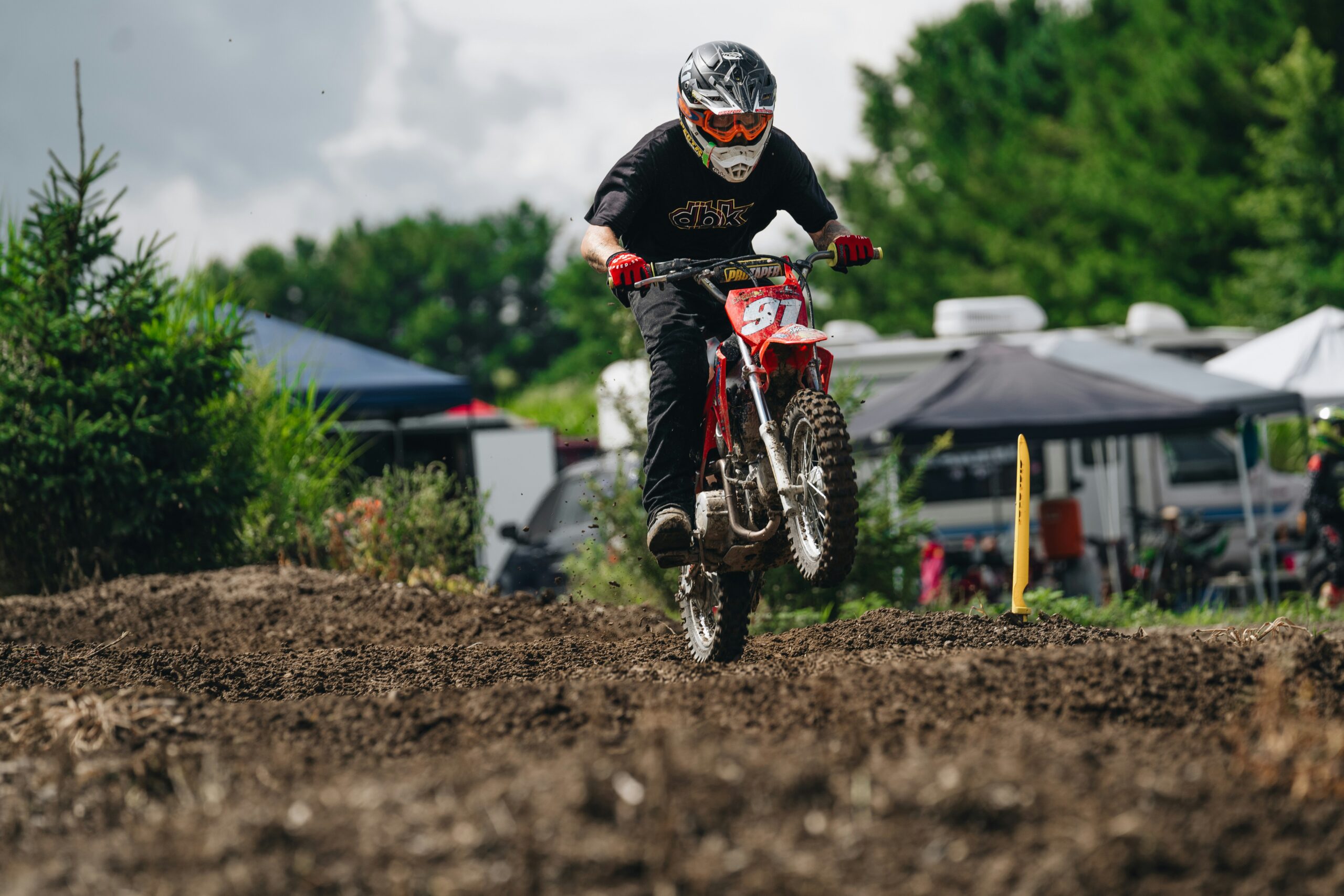 В Карелии родителям напомнили об опасности детских покатушек на питбайках