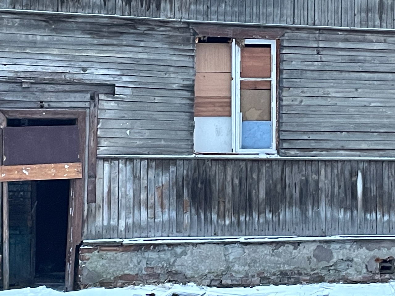 Петрозаводчанин снова написал Бастрыкину про мытарства в аварийном доме из-за нерасселения