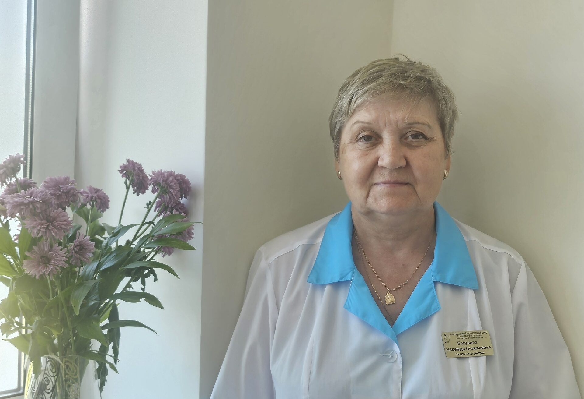 Старшая акушерка поделилась историей 40-летней работы в Перинатальном центре