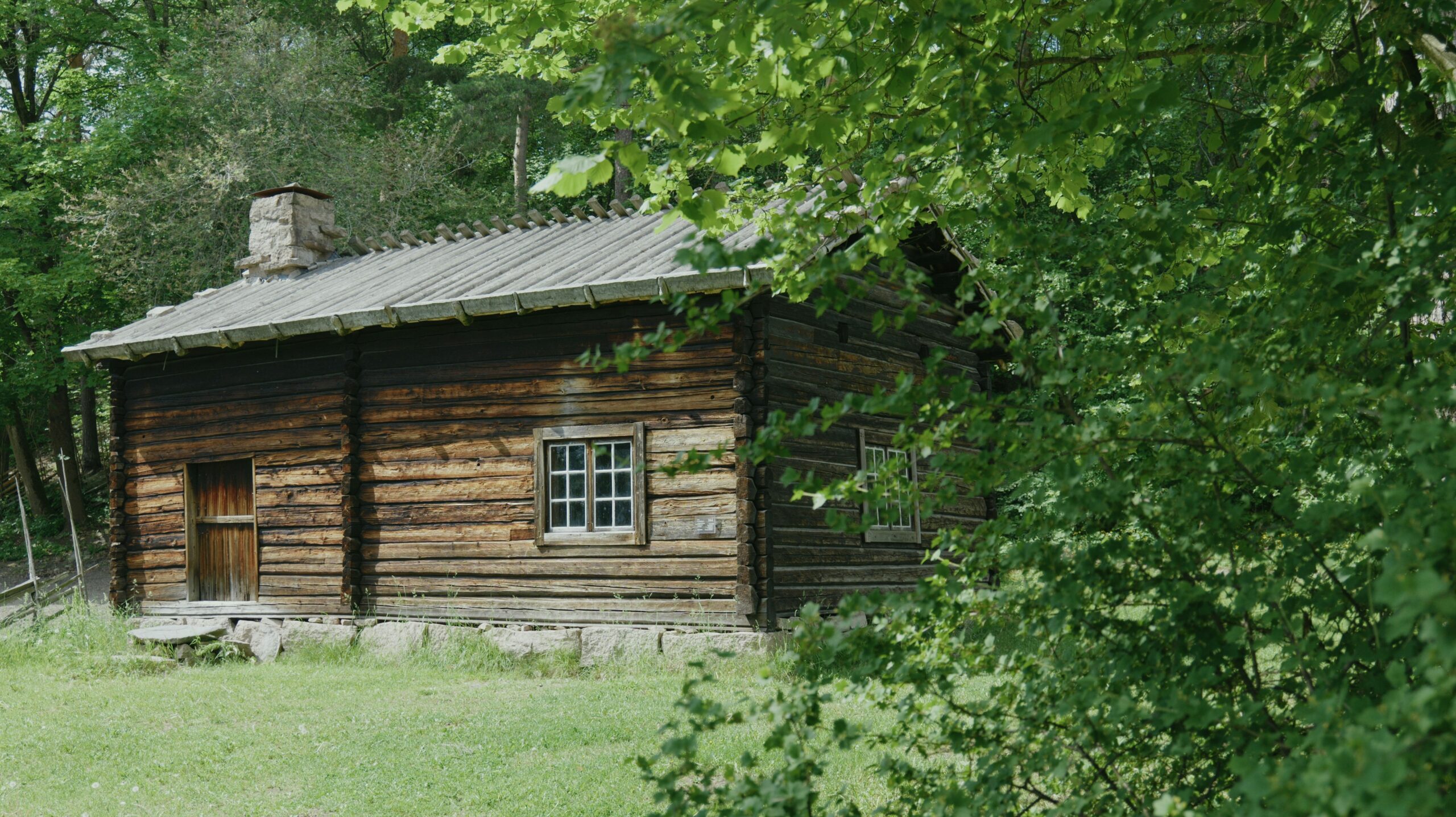 В Карелии хотят придать рыбацким избам особый правовой статус