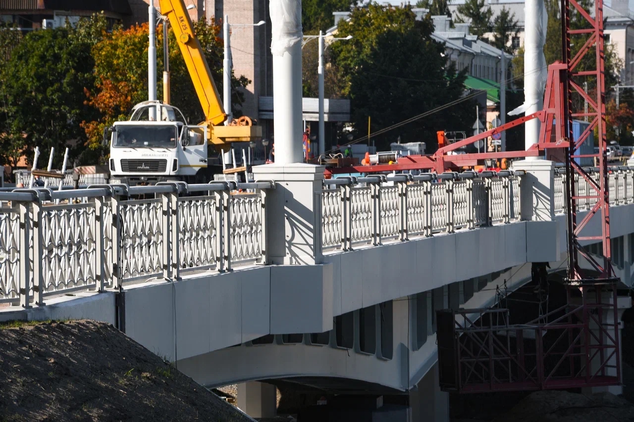 Лобановский мост в Петрозаводске откроют для движения транспорта уже в октябре