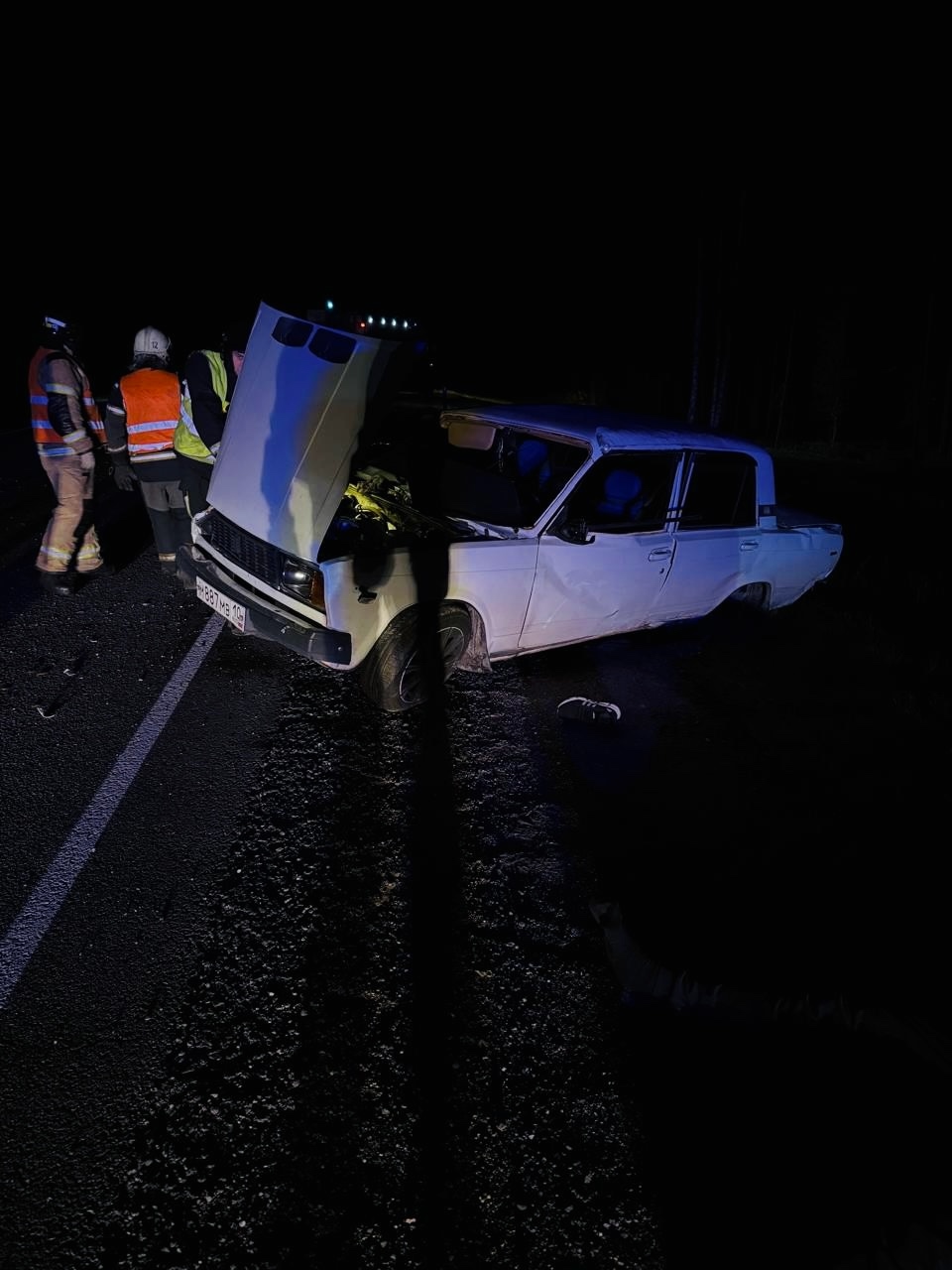 В ночной аварии на трассе в Карелии погиб человек