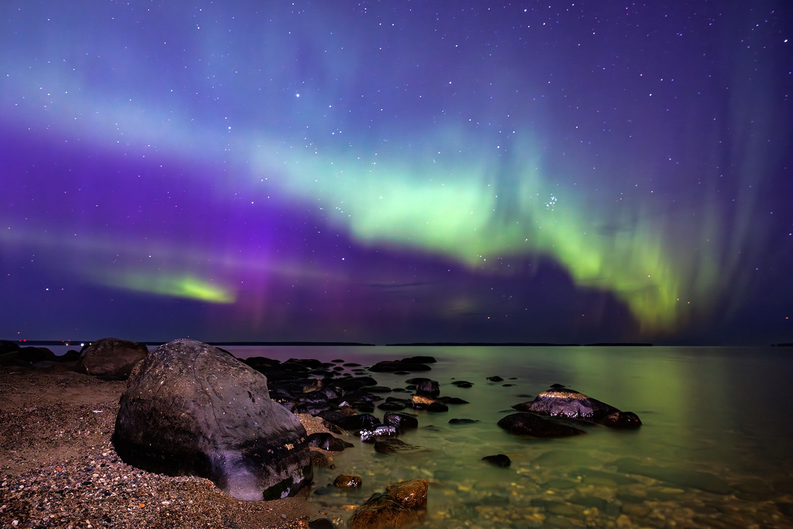 Северное сияние может озарить новогоднее небо над северо-западом России