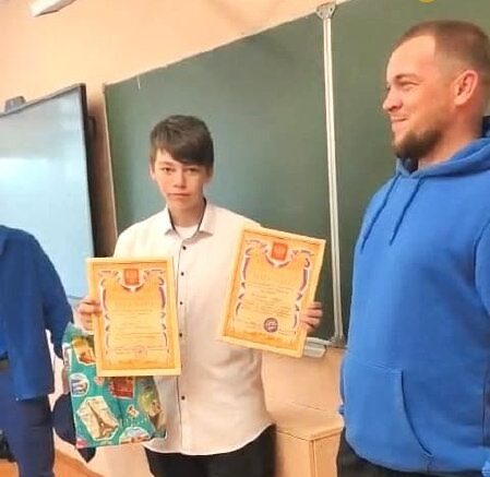 Восьмикласснику из Лахденпохского района вручили благодарность за тушение пожара на Ладожских шхерах