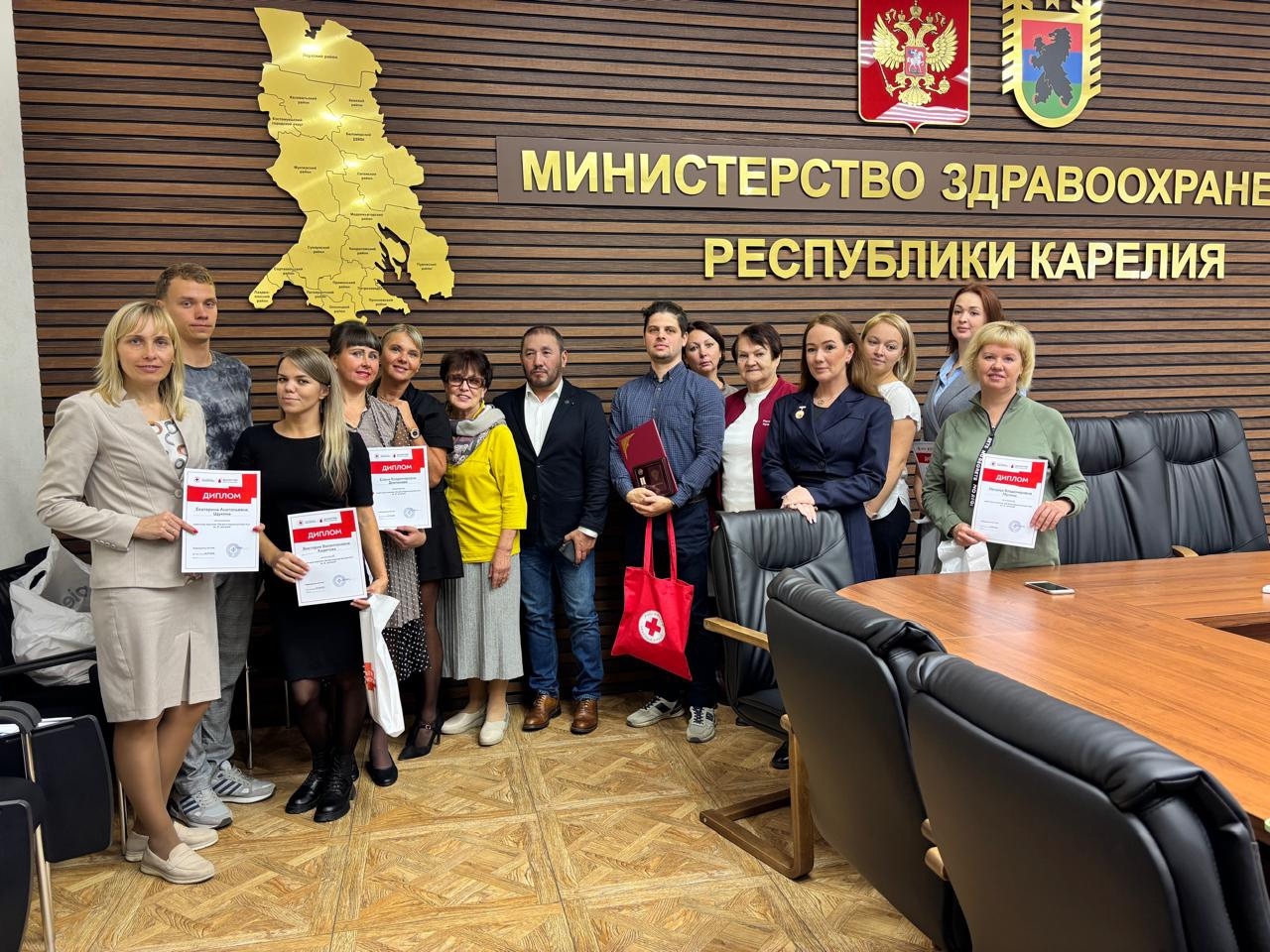 В Минздраве Карелии прошла торжественная церемония награждения доноров