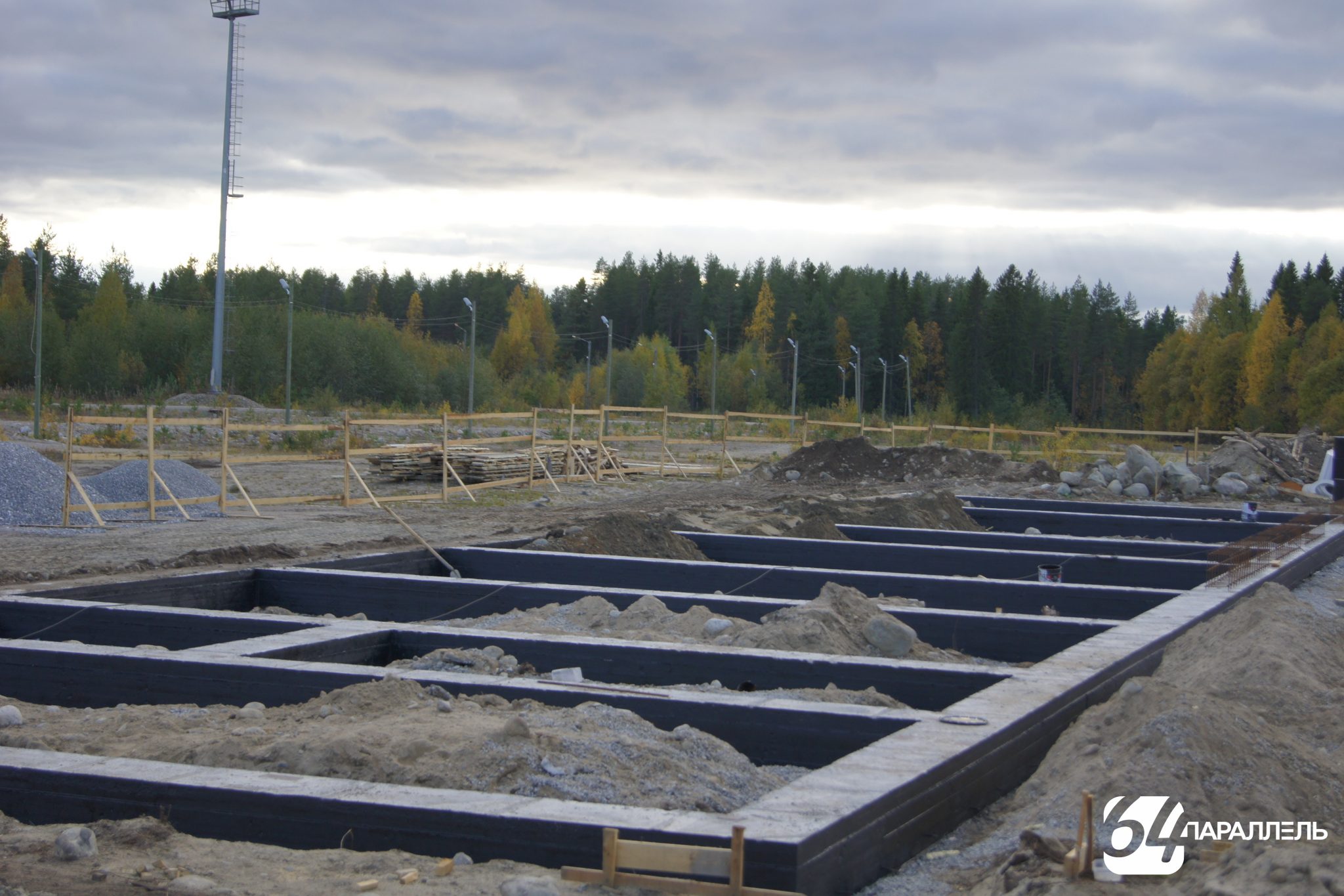 В Костомукше строят гараж для биатлонного комплекса