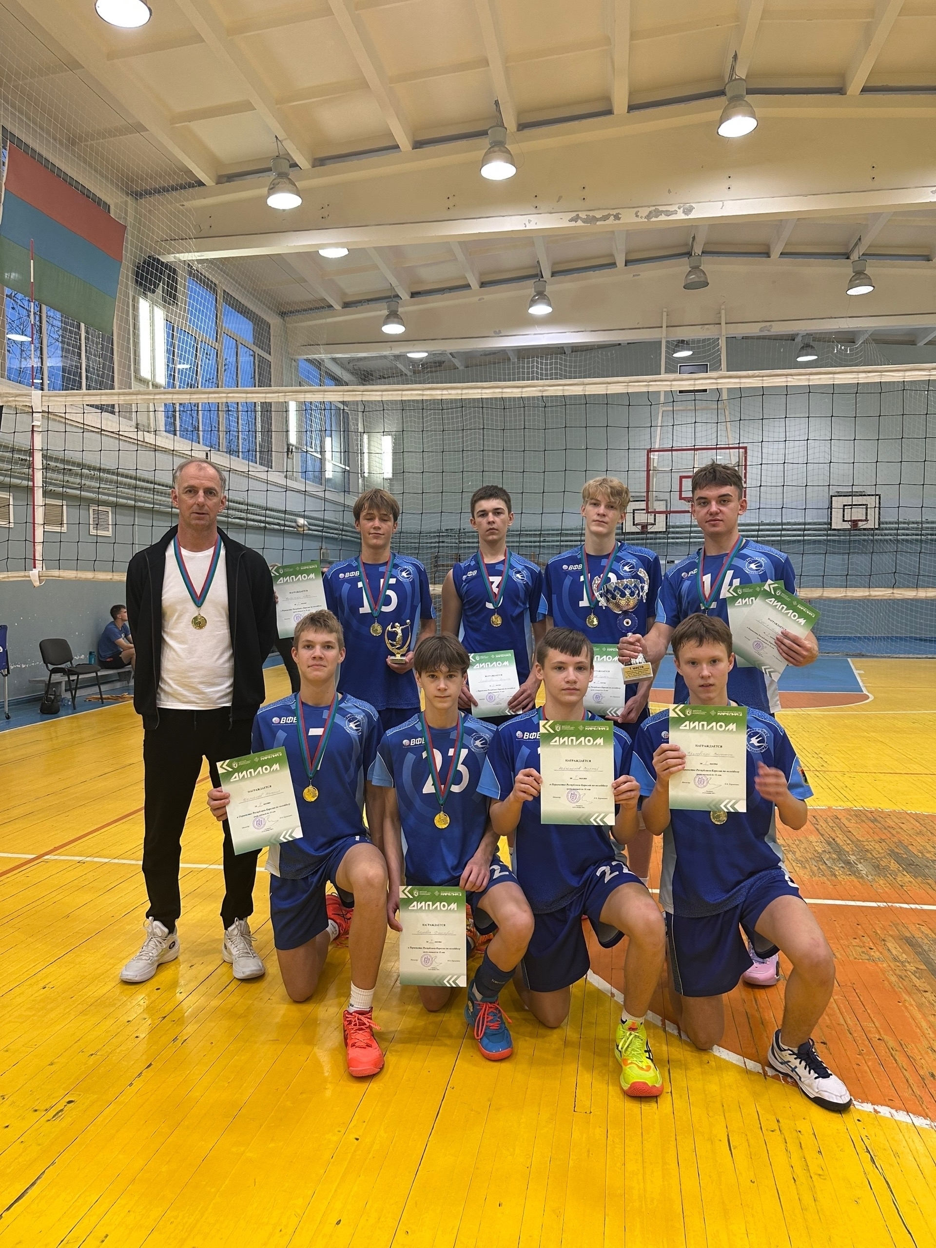 Юные петрозаводские волейболисты выиграли Первенство Карелии