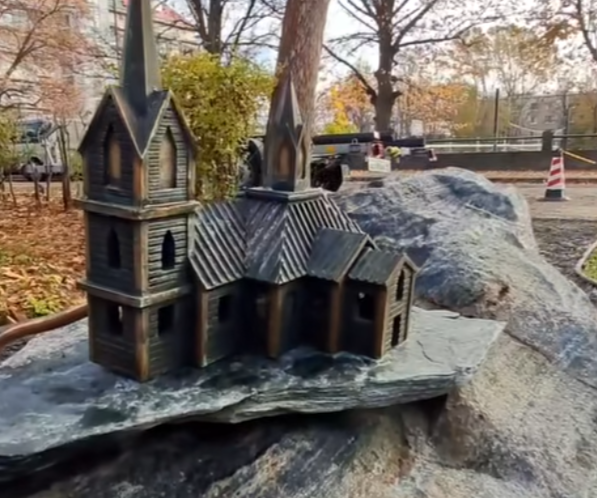 Латунную версию Сортавалы воссоздал предприниматель из Москвы