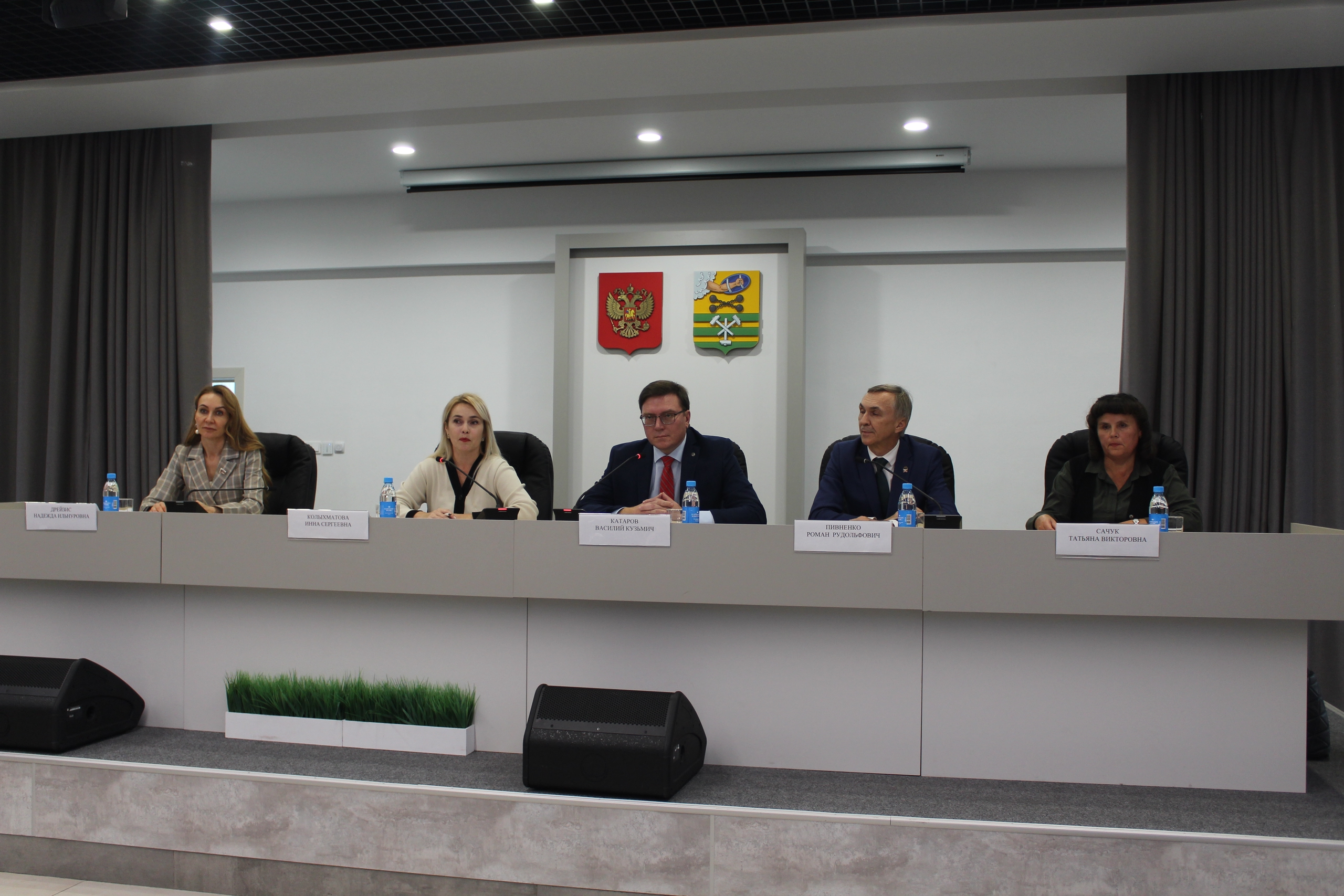 Инна Колыхматова сообщила о создании муниципальной Общественной палаты города