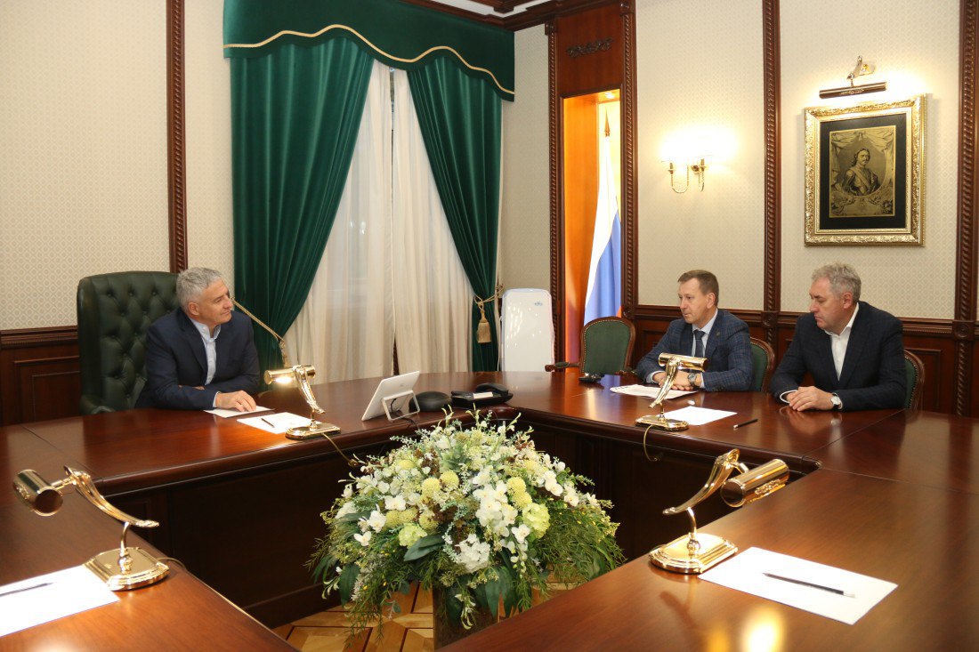 По инициативе Артура Парфенчикова будут запущены авиарейсы из Петрозаводска в Минск