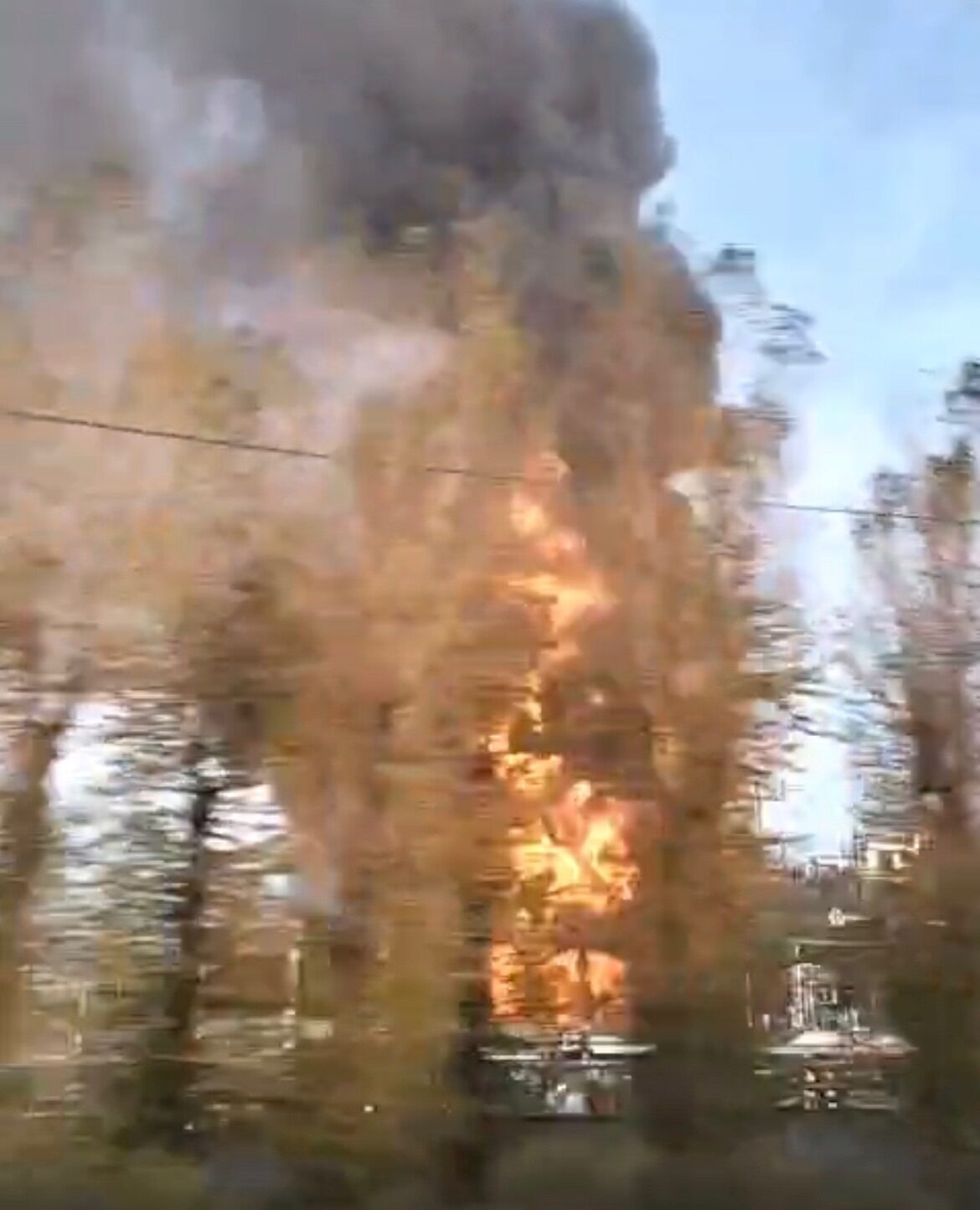 Пожары на нефтеперерабатывающих заводах России встревожили жителей Карелии