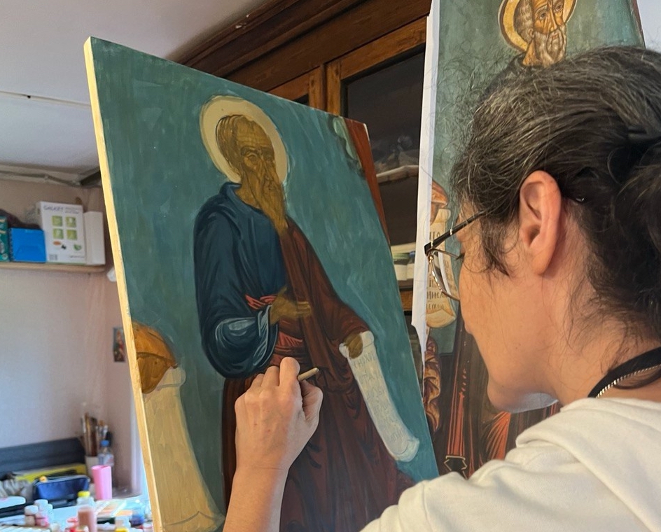 Московские иконописцы воссоздают иконостас утраченной церкви в Карелии