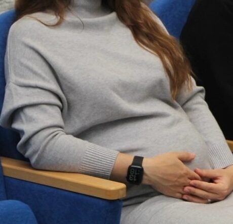 Россиянкам хотят разрешить уходить в декрет на любом сроке беременности