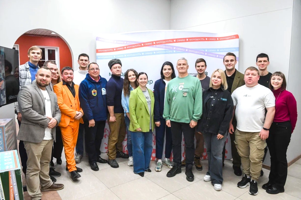 В Карелии продолжают активно развивать бренд молодёжи #МолодоСеверно, который презентовали в этом году на День молодёжи В Карелии продолжают активно развивать бренд молодёжи #МолодоСеверно, который презентовали в этом году на День молодёжи