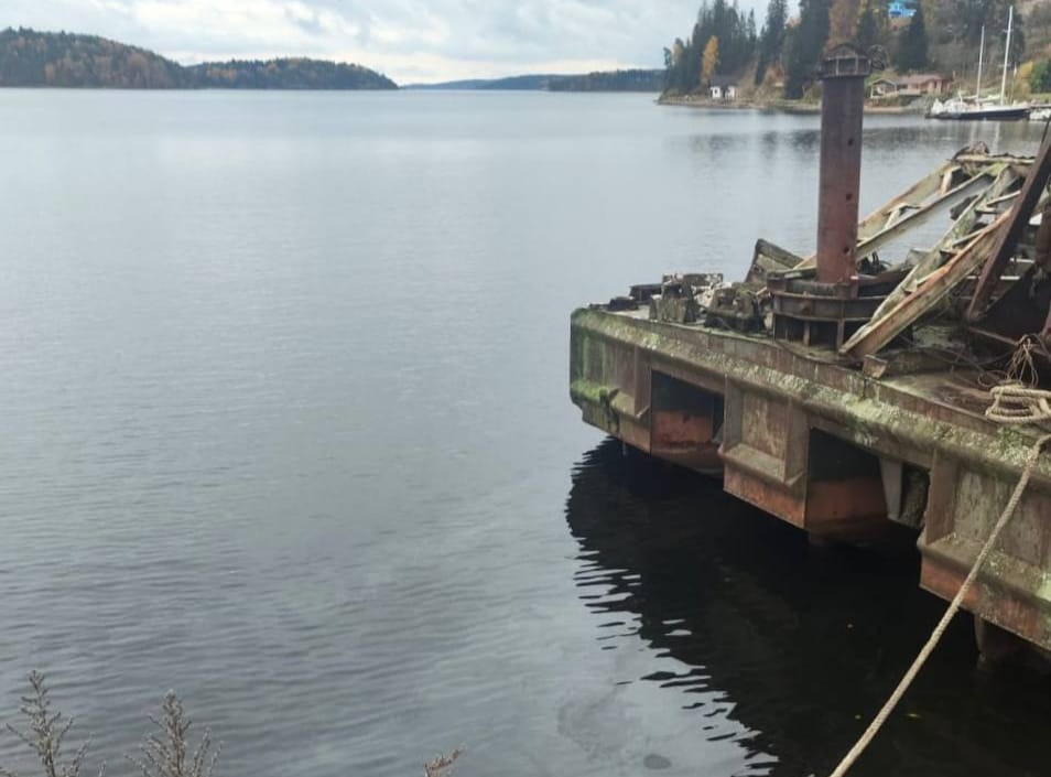 Прокуратура начала проверку по факту утечки топлива в заливе Яккимваара