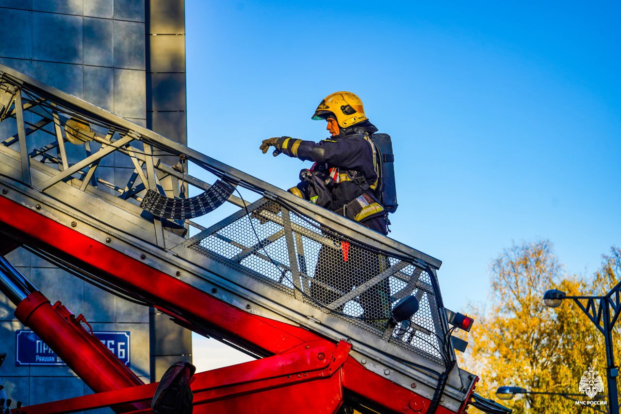 В Петрозаводске в жилом доме задымилась вентиляция