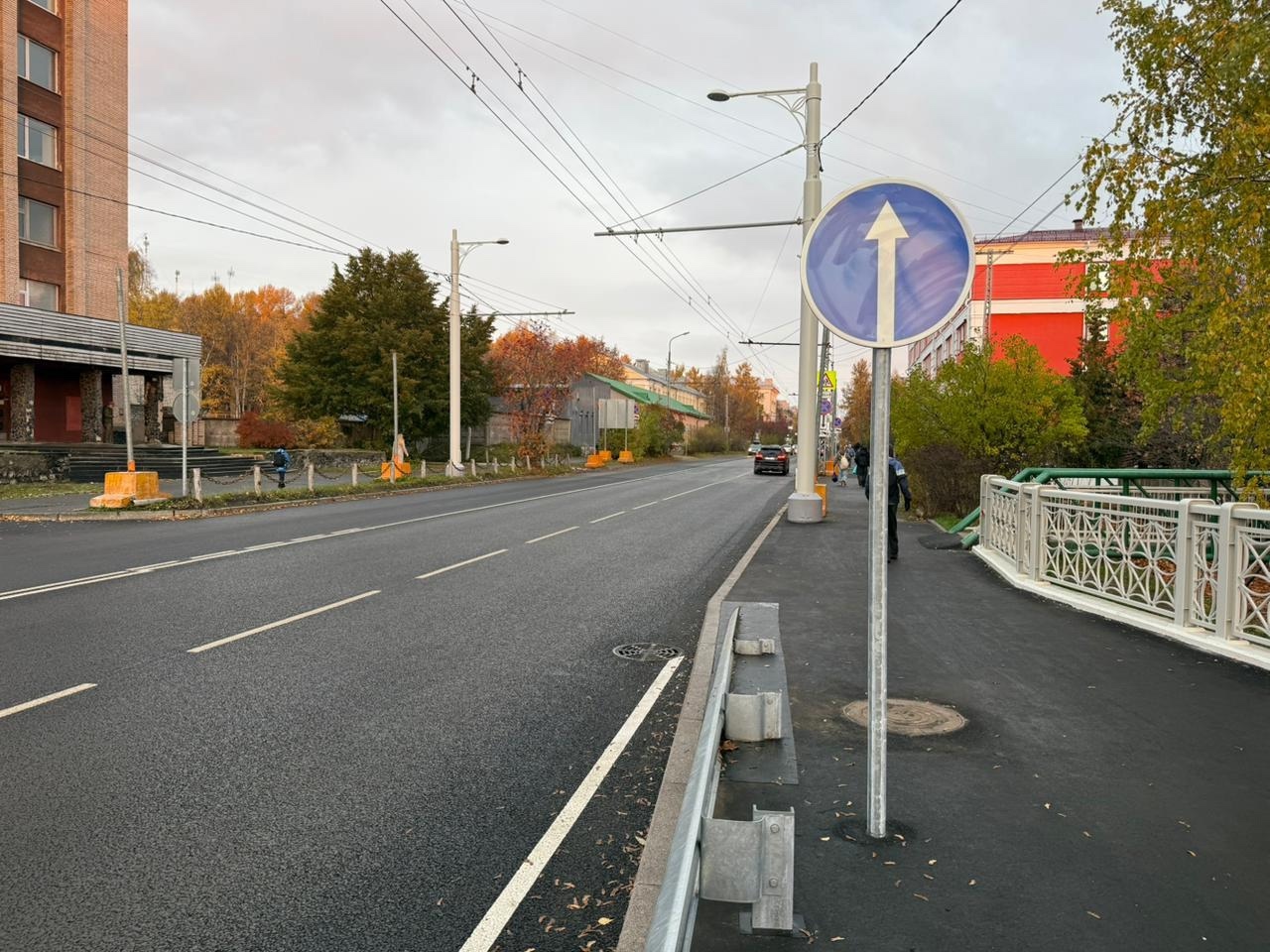 Водители Петрозаводска продолжают задавать вопросы ГАИ города по поводу движения на Лобановском мосту