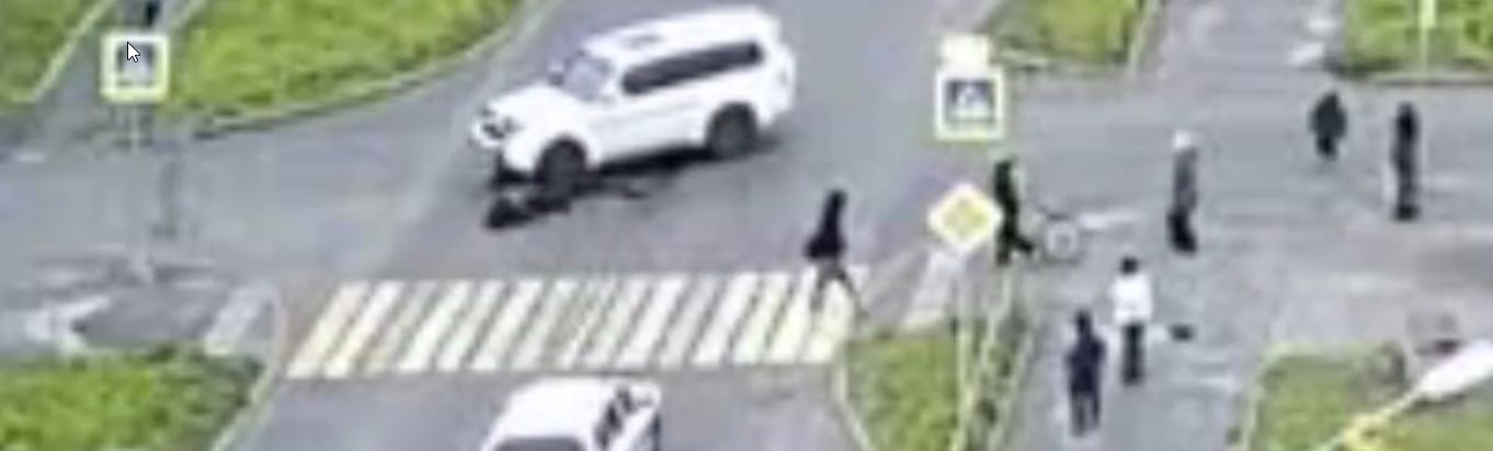 Внедорожник сбил подростка на самокате в современном районе Петрозаводска