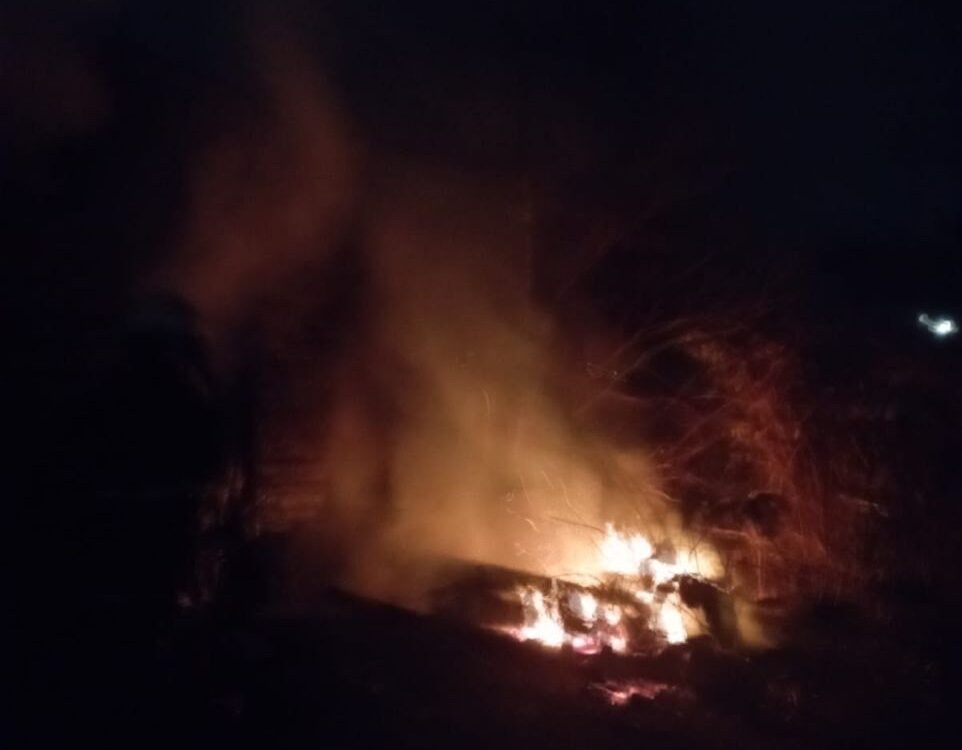 Ночью горел дом в Муезерском районе Ночью горел дом в Муезерском районе