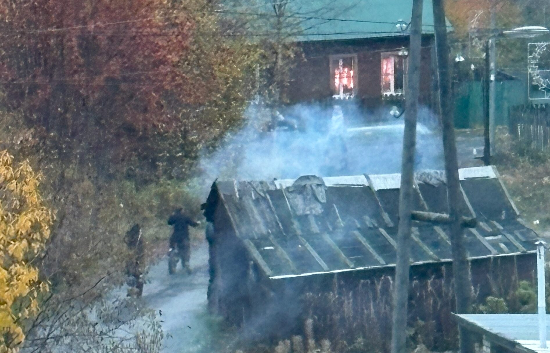 Компания детей взрывала петарды у жилых домов в Кеми