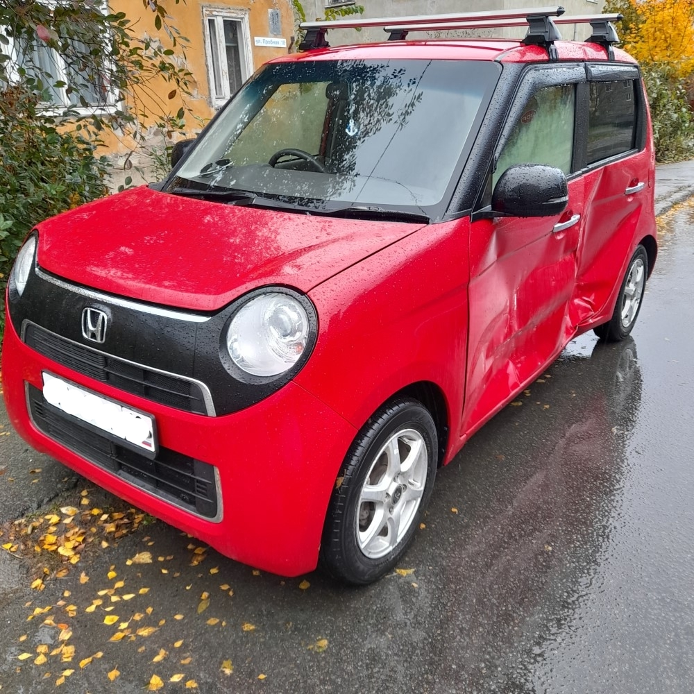 Водитель иномарки пострадал после ДТП в расширенном центре Петрозаводска