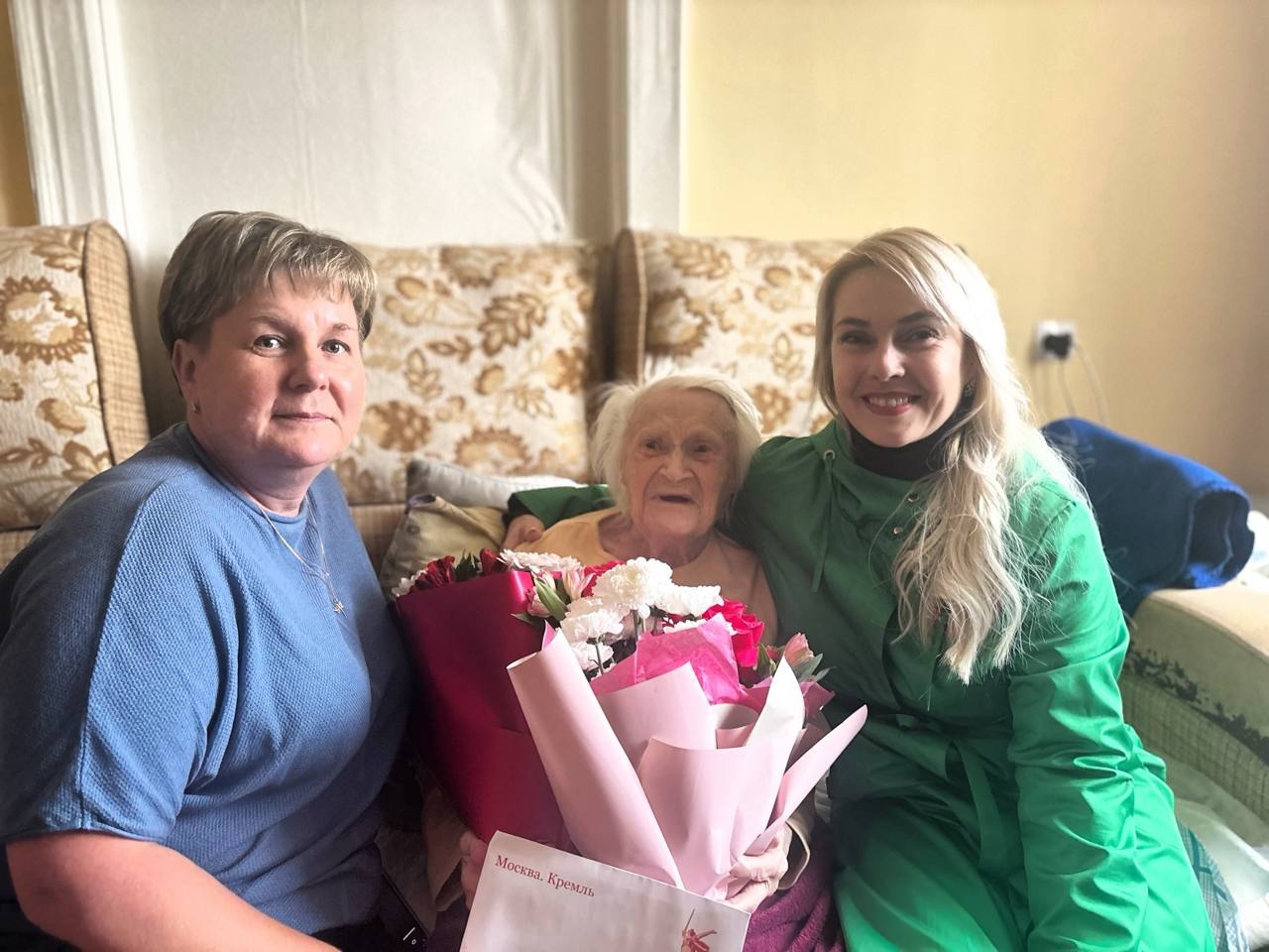 Ветеран Великой Отечественной войны из Петрозаводска отметила 100-летний юбилей