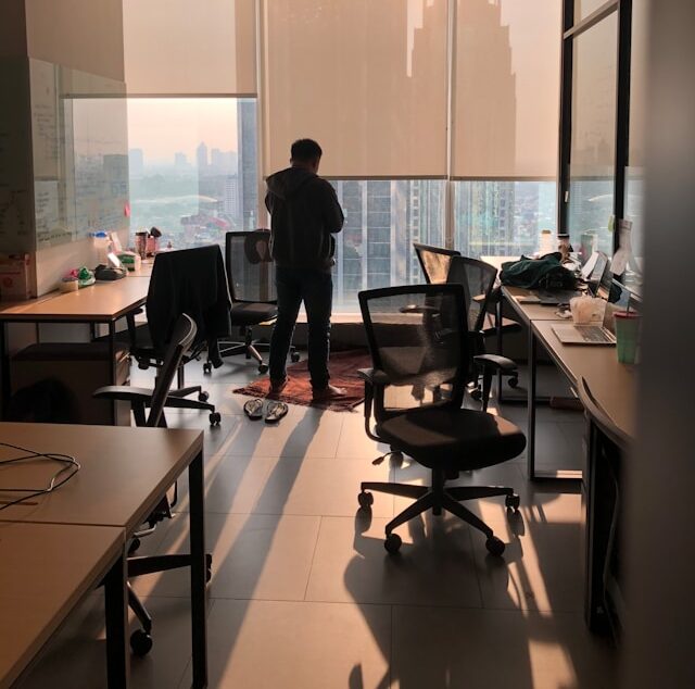 Стало известно, кому в Карелии предлагали самые большие зарплаты