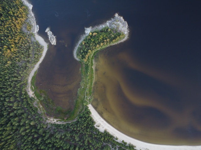 Разность красот Ладоги можно увидеть в одном кадре