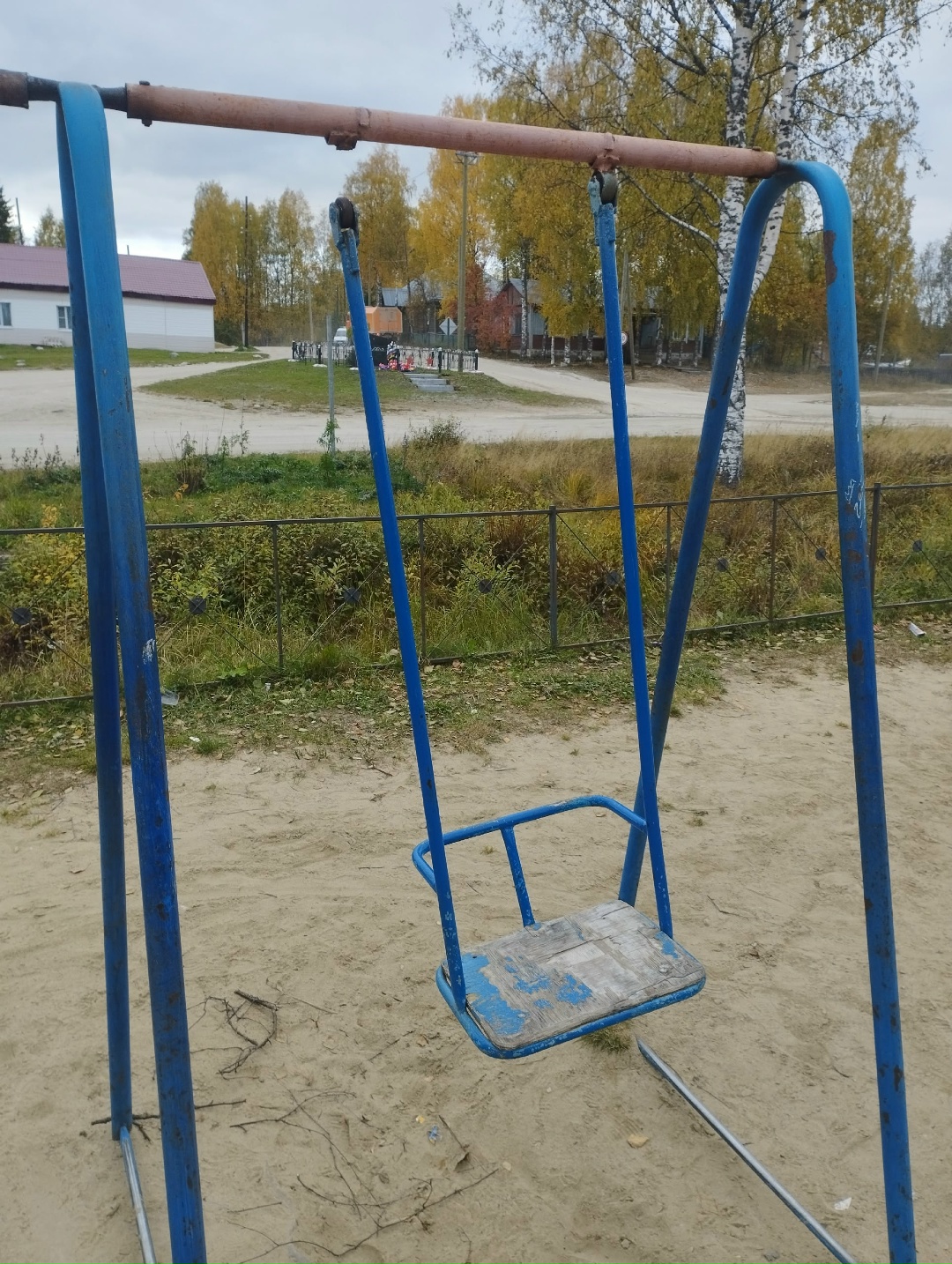 Жители отдалённого посёлка Карелии возмутились недостойным поведением односельчан