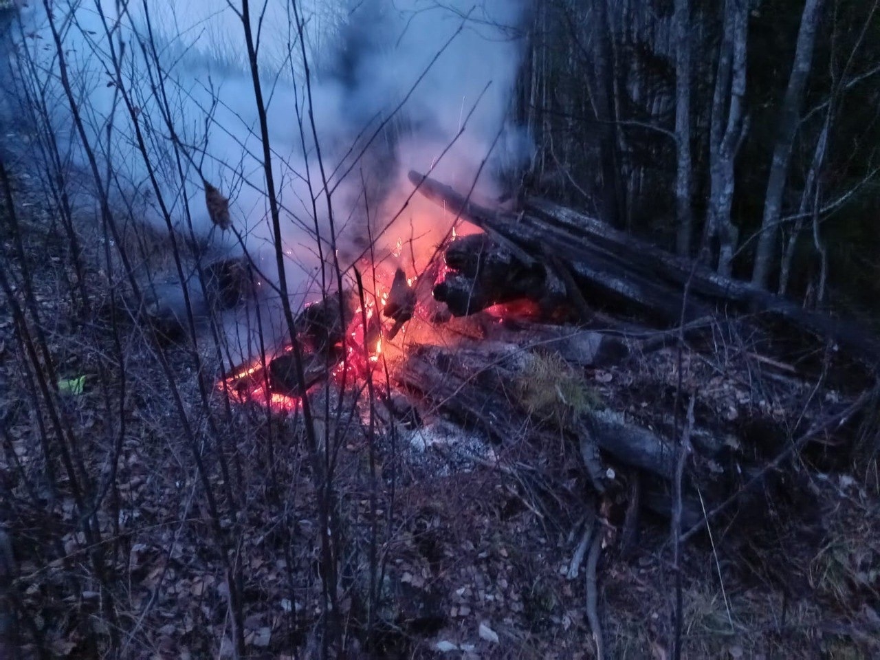 Шпалы загорелись в Суоярвском округе