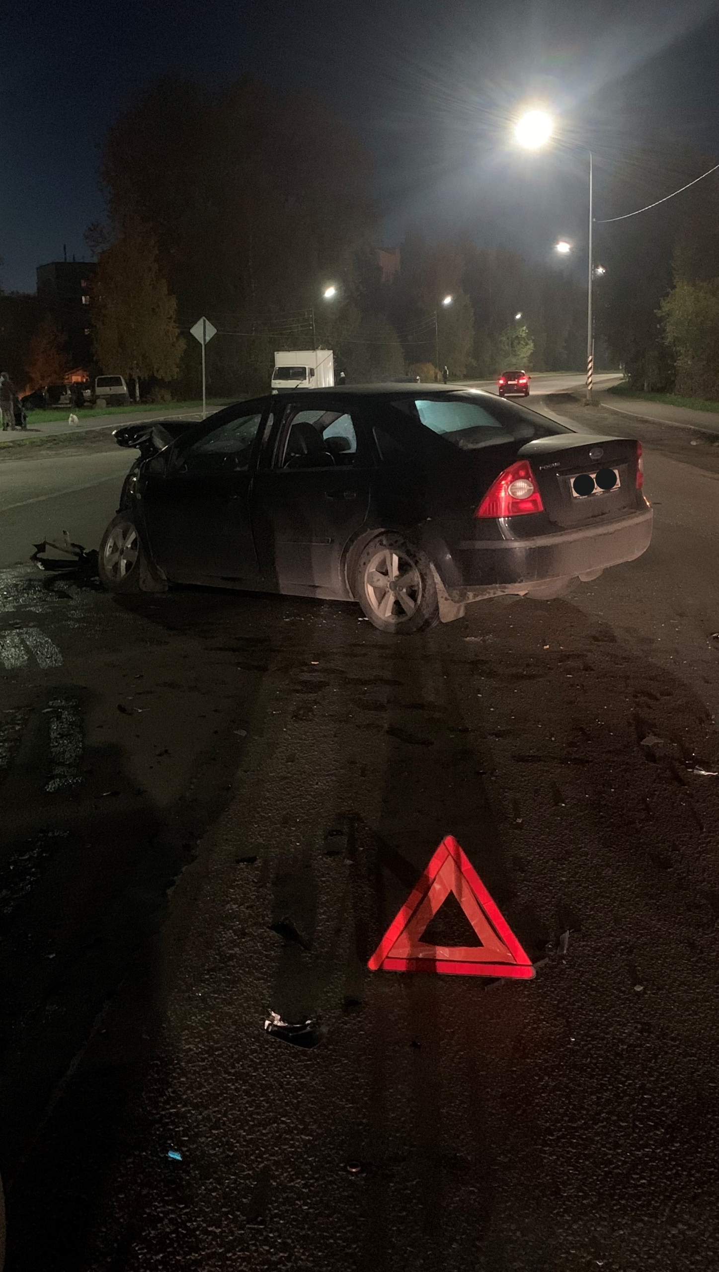 Трое взрослых и 5-летний ребенок пострадали в жестком столкновении автомобилей в Петрозаводске