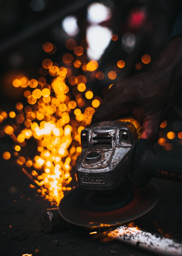 Инспекция труда разобралась в гибели сварщика на лидирующем предприятии горной промышленности Карелии