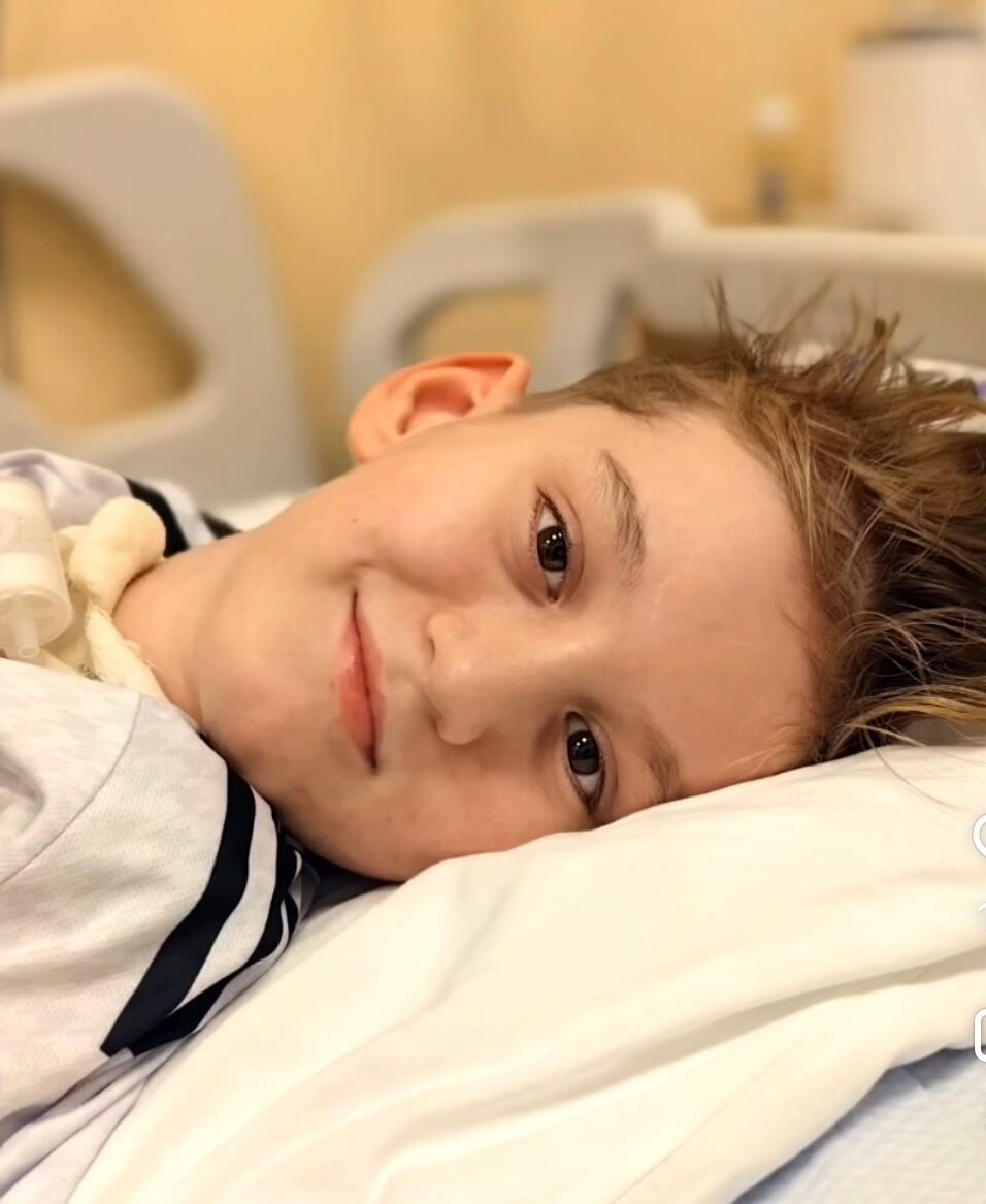 Настоящий боец: Сева Баженов порадовал маму своим настроем