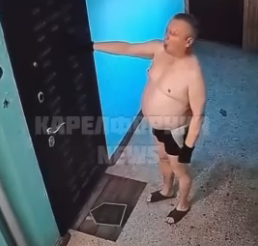 Неадекватного жильца, пугавшего соседей в Петрозаводске в трусах и с ножом, забрали в психбольницу