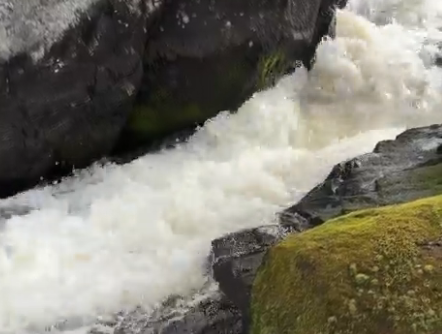 Водопад в Лоухском районе обрел новую жизнь