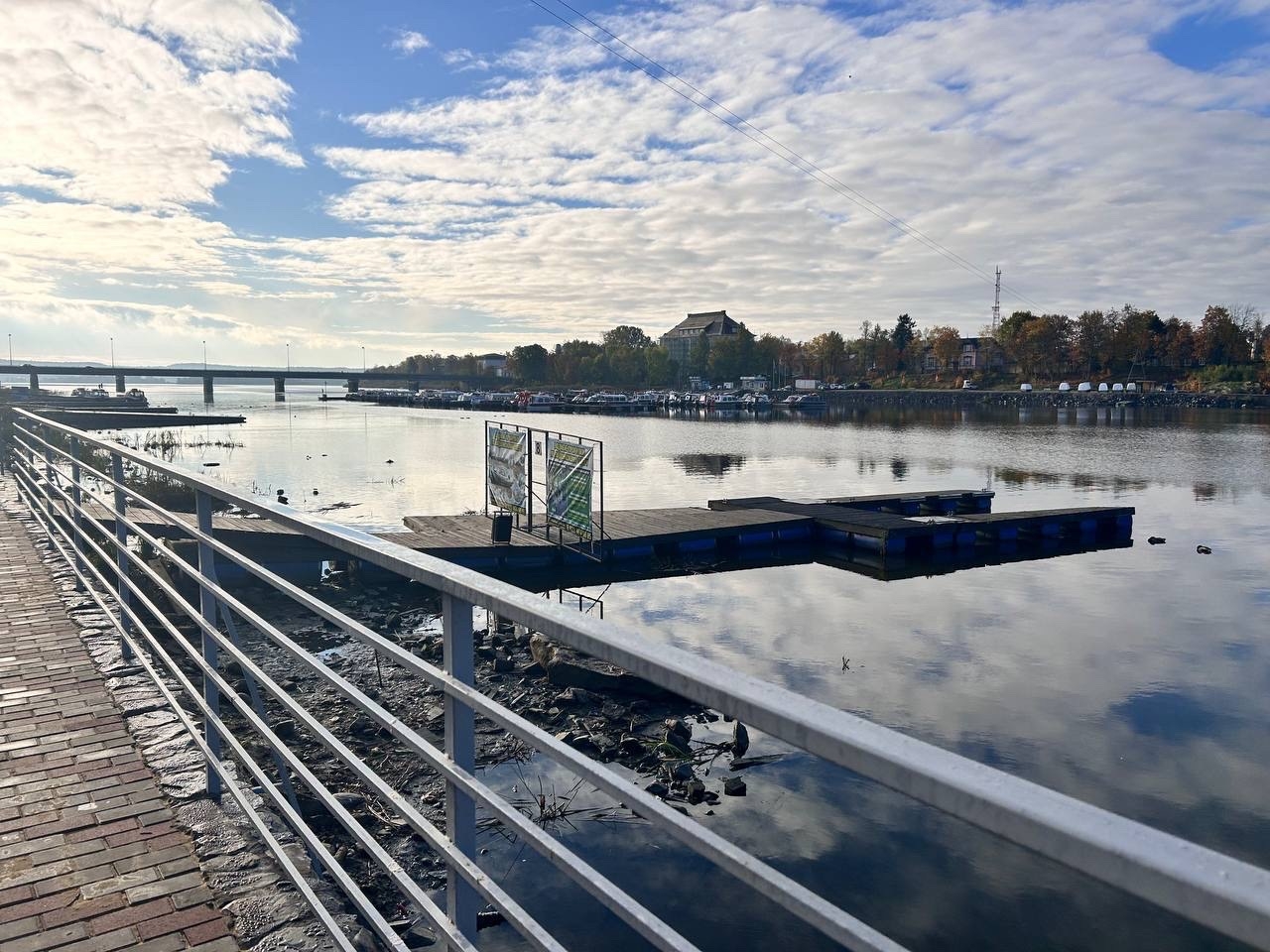 Прокуратура закрыла незаконный причал в столице Приладожья