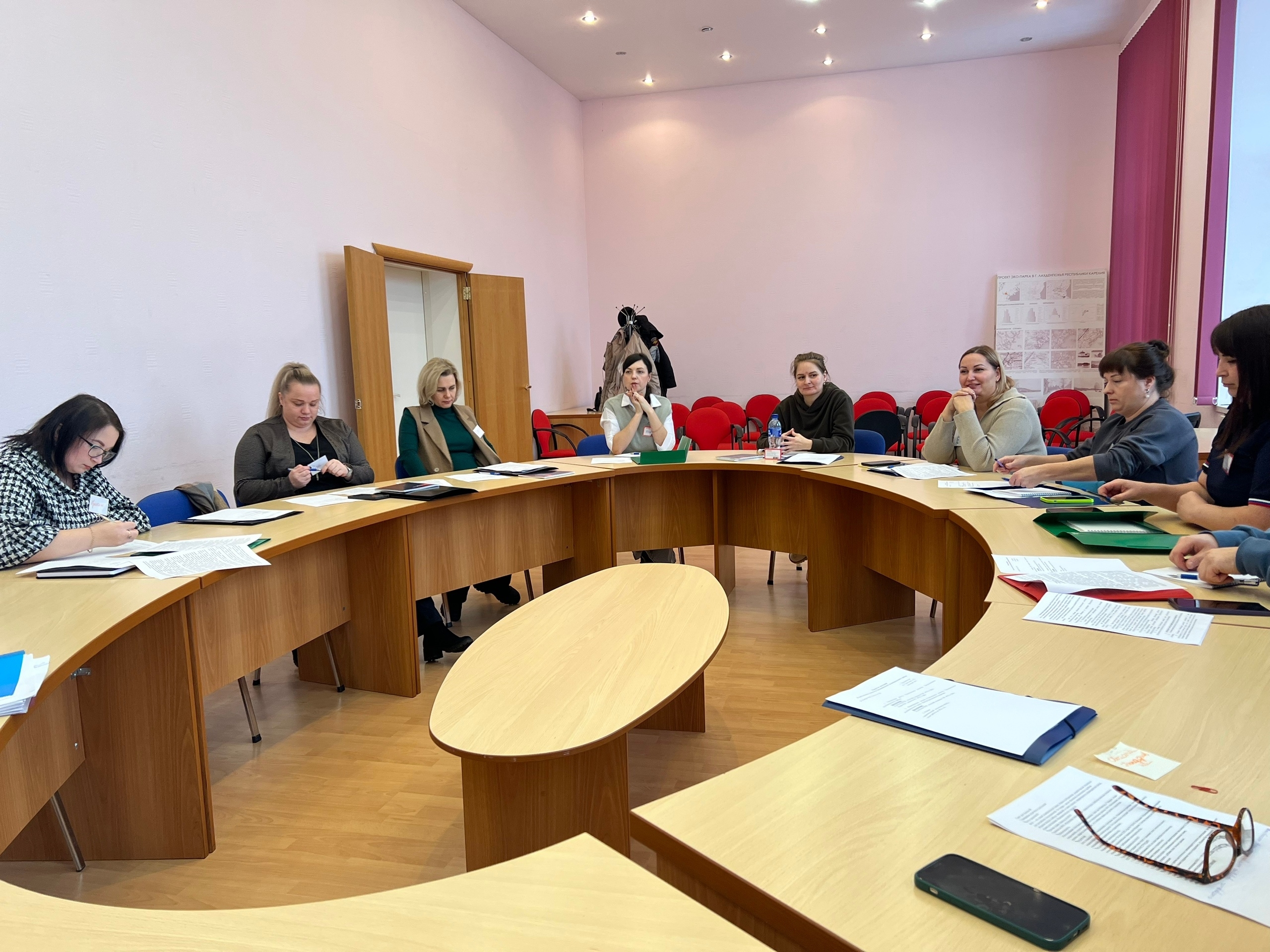 Родительский комитет Лахденпохского района будет внедрять мессенджер «МАХ»