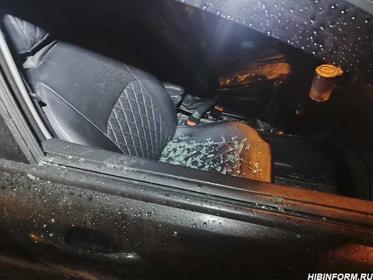 Уроженец Карелии разбил автомобиль жены и угрожал ей убийством в Апатитах