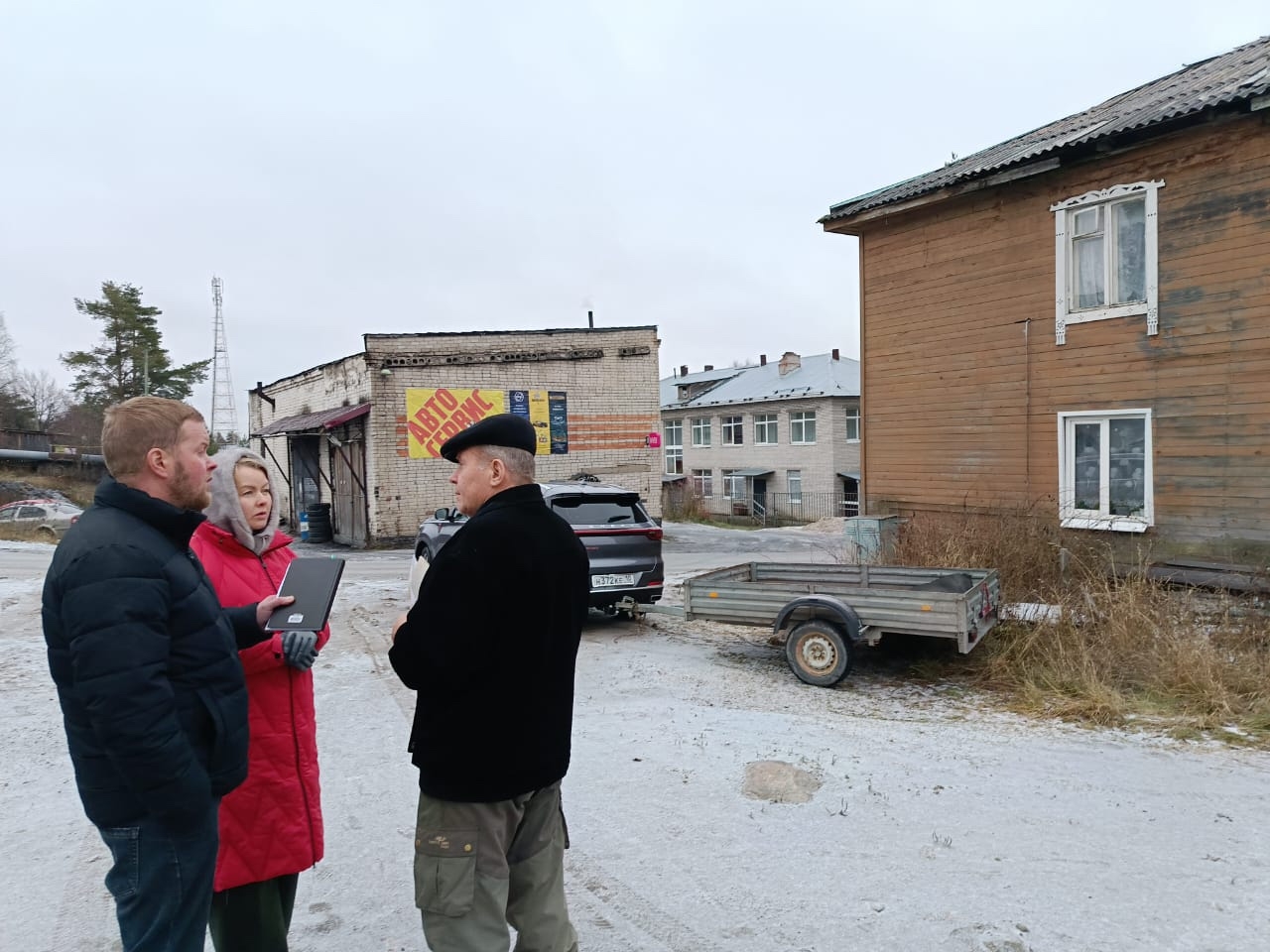 Семье участника СВО в Эссойле возместят расходы на ремонт крыши