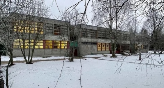 Детские площадки разобрали, новые не установили