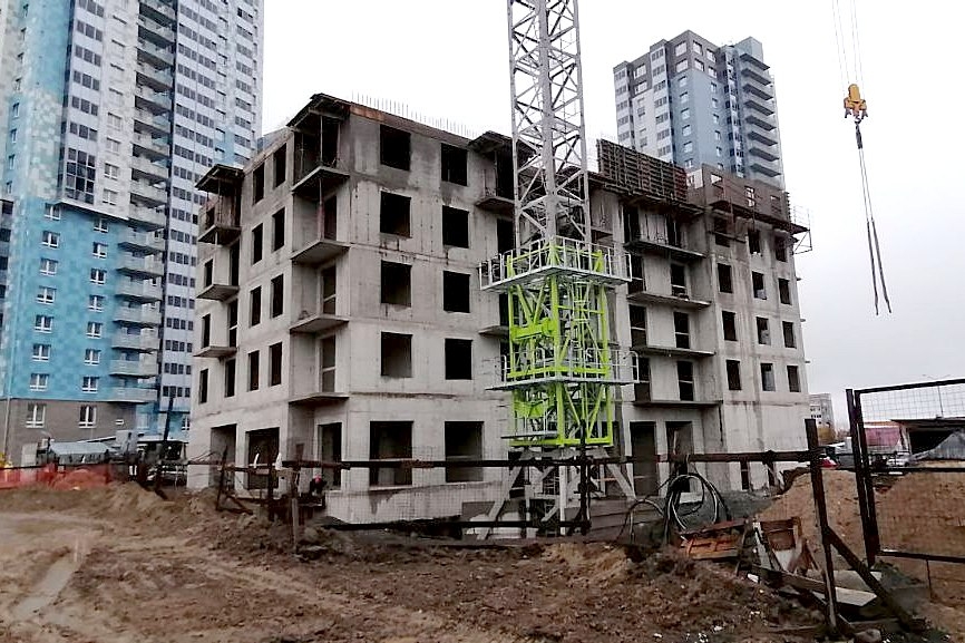 В Петрозаводске 9-этажный жилой дом растет на глазах