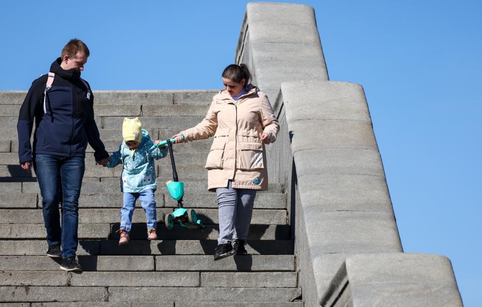 Программу поддержки молодых семей расширят в Карелии