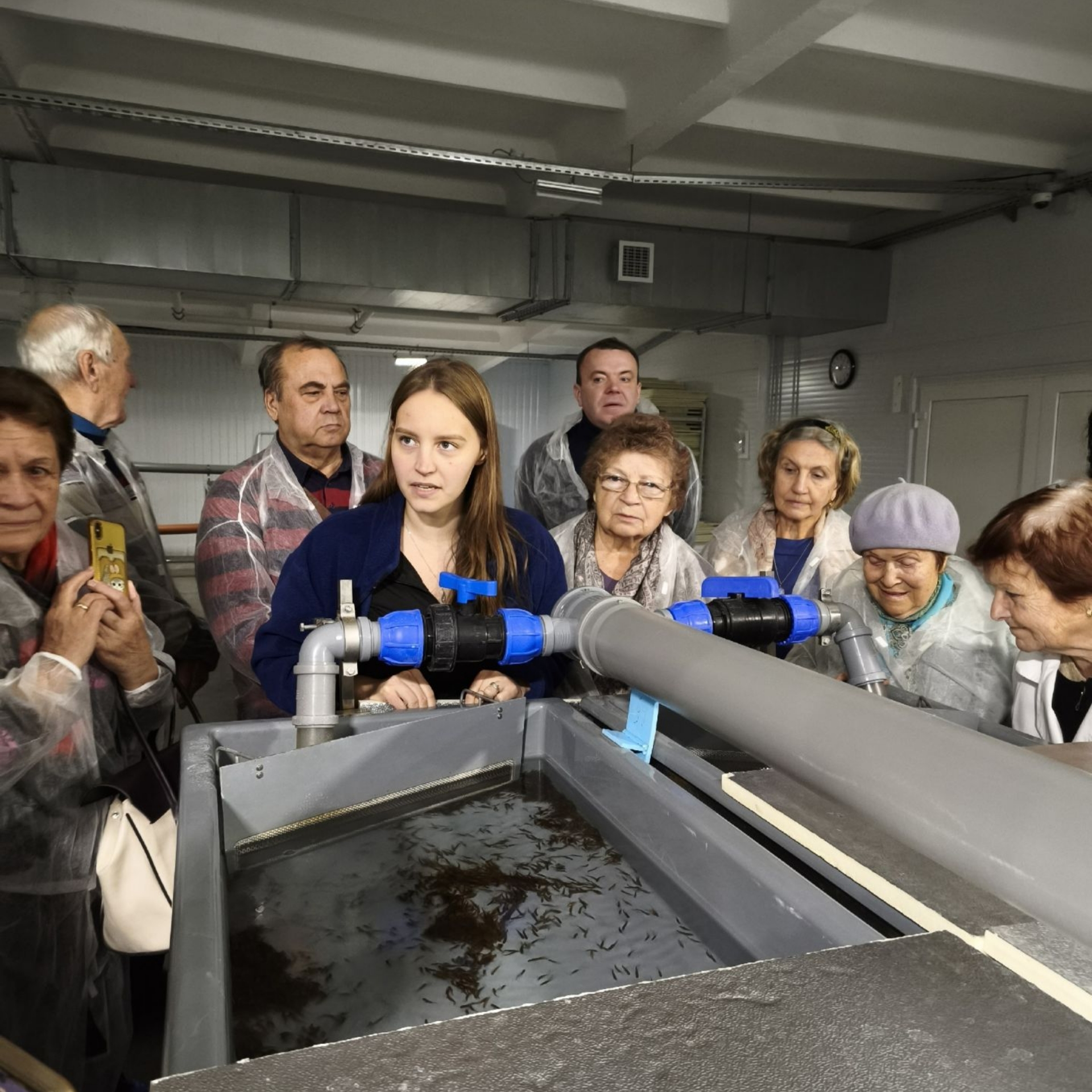 Группа ветеранов изучила производство форели