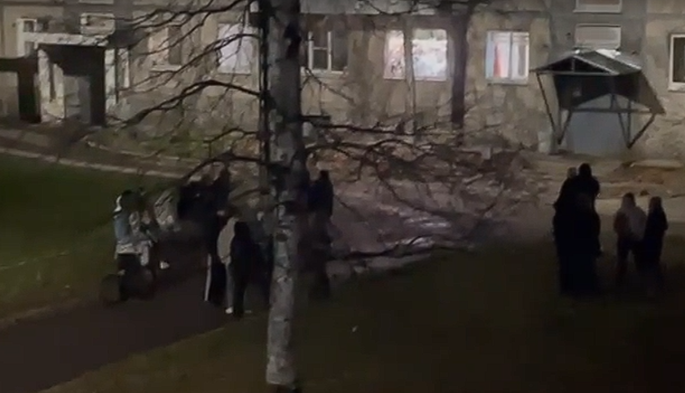 Житель Кукковки пожаловался на ночные сборища подростков