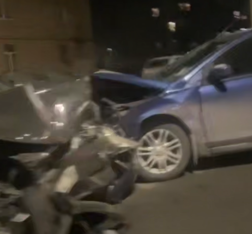 Две легковушки столкнулись в центре Петрозаводска