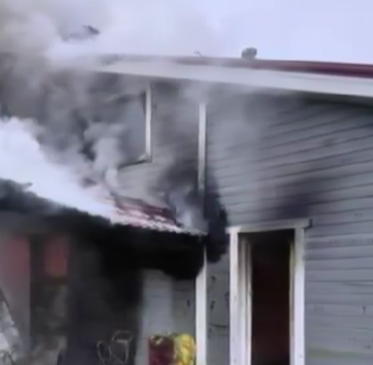 Объявлен сбор средств боксеру Роману Богданову, у которого сгорел дом в Карелии