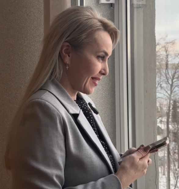 Инна Колыхматова поздравила жителей Карелии с Днем матери