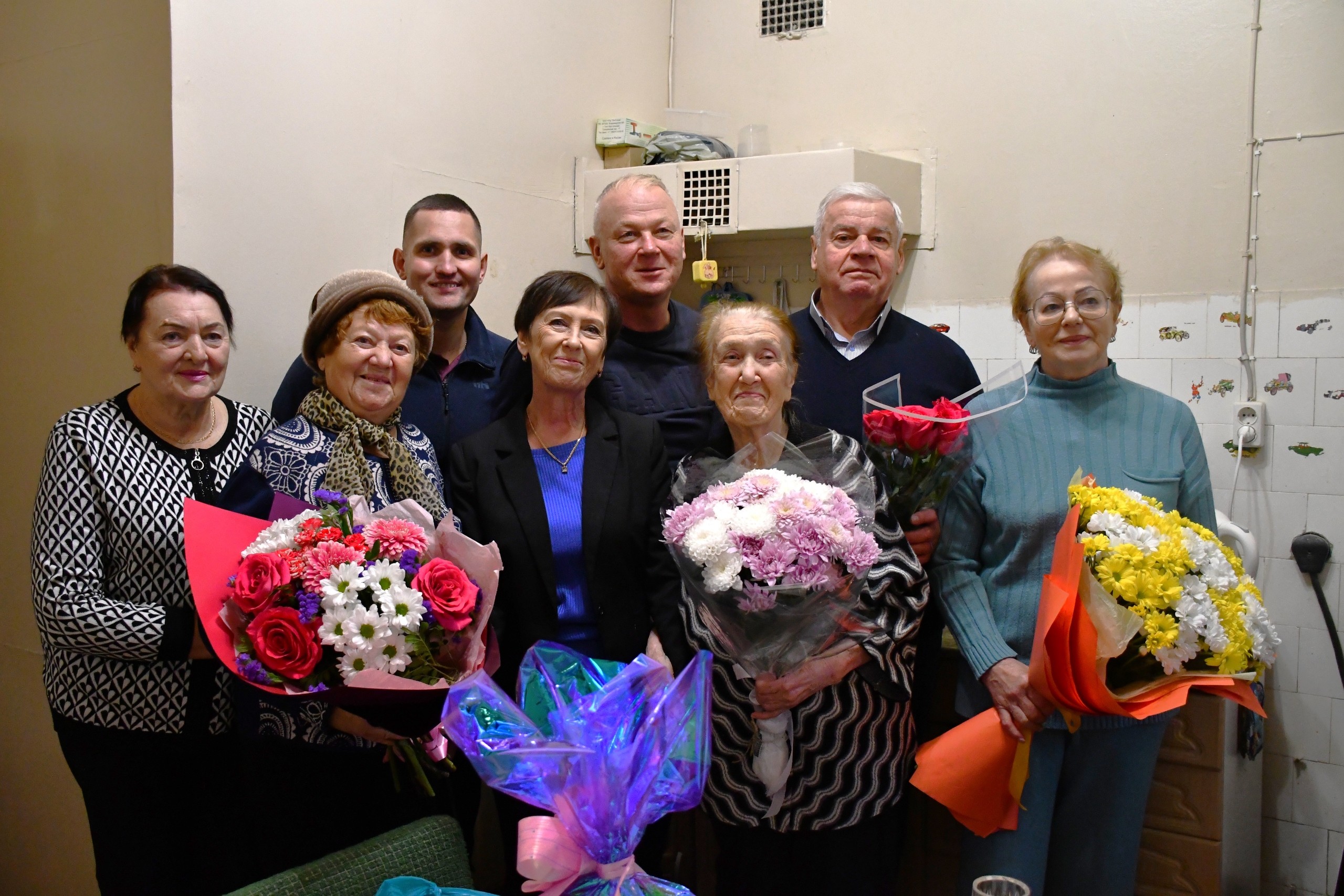 «Дарила счастье материнства»: акушер-гинеколог Светлана Федотова отмечает юбилей