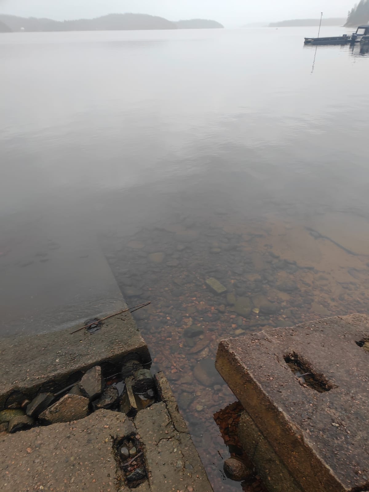 После повторной утечки топлива на Ладоге подсчитывают ущерб экологии, прокуратура готовит суд иск о взыскании